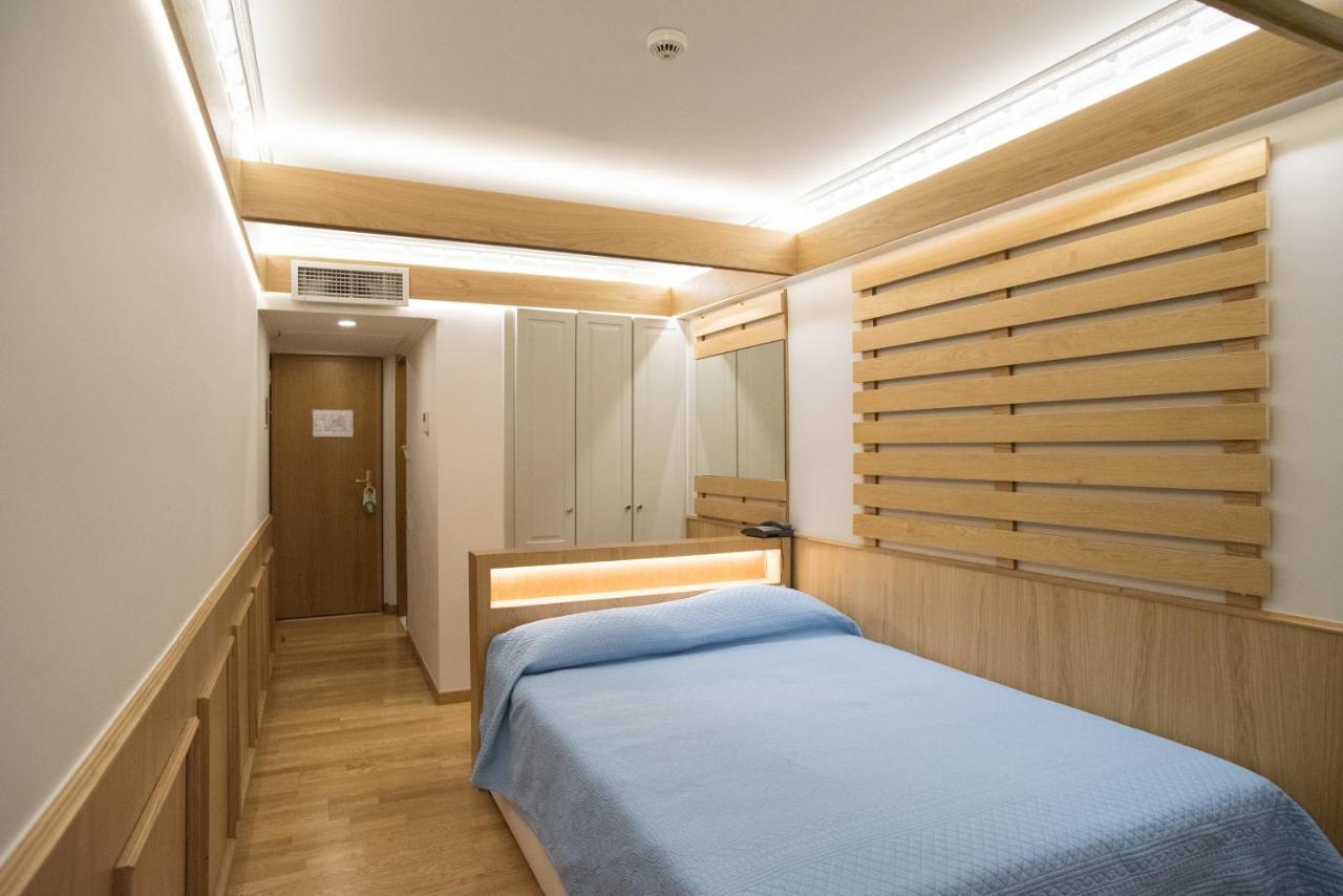Byzantino Hotel Patras Luaran gambar