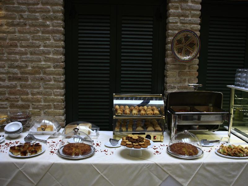 Byzantino Hotel Patras Luaran gambar
