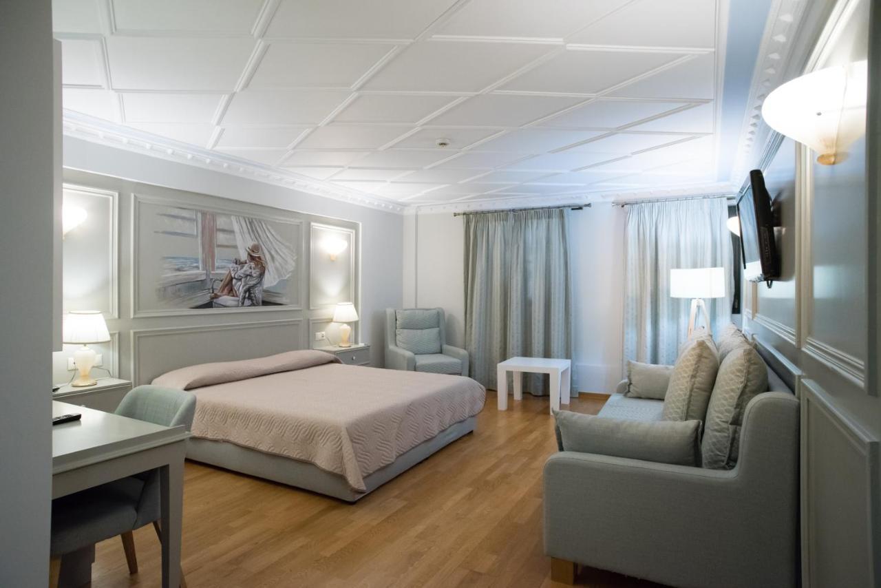 Byzantino Hotel Patras Luaran gambar