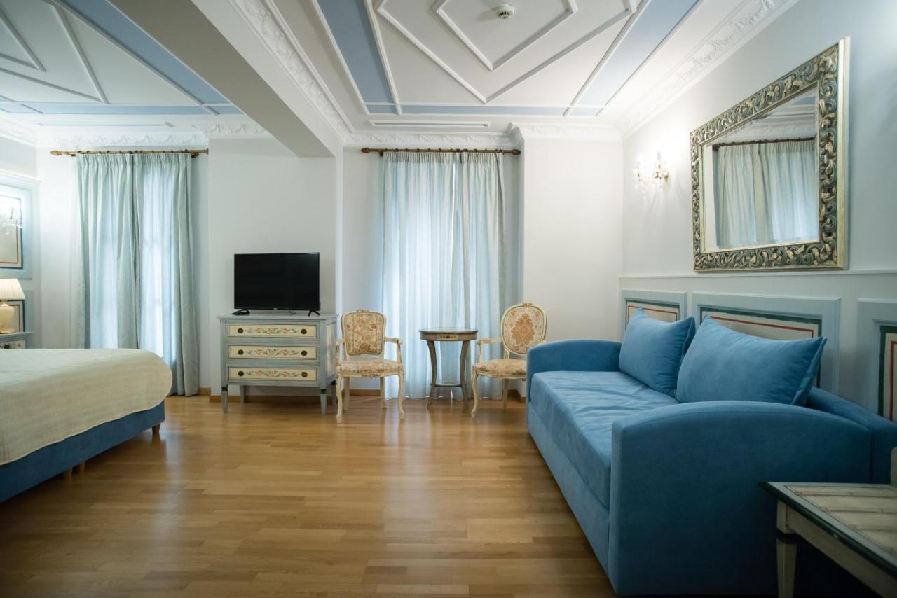 Byzantino Hotel Patras Luaran gambar